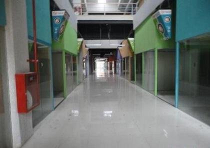Local Centro Comercial Goajiros Center