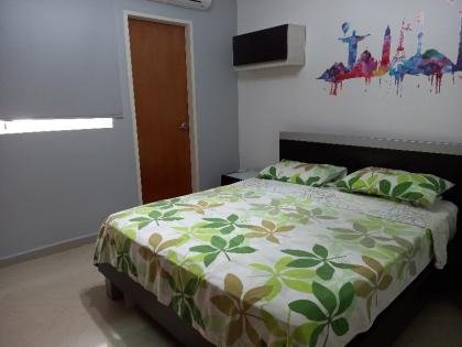 Apartamento amoblado y equipado en Res. Portales de Shalimar. Urb. La Trigaleña.